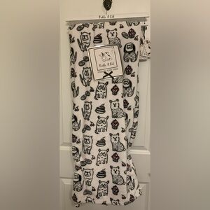 Pickle & Dot Oversized Plush Throw